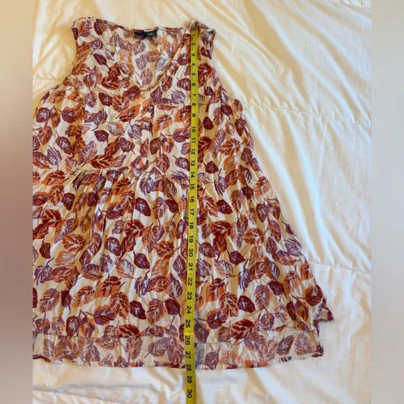 Modcloth Leaf Print Blouse - Picture 4 of 10